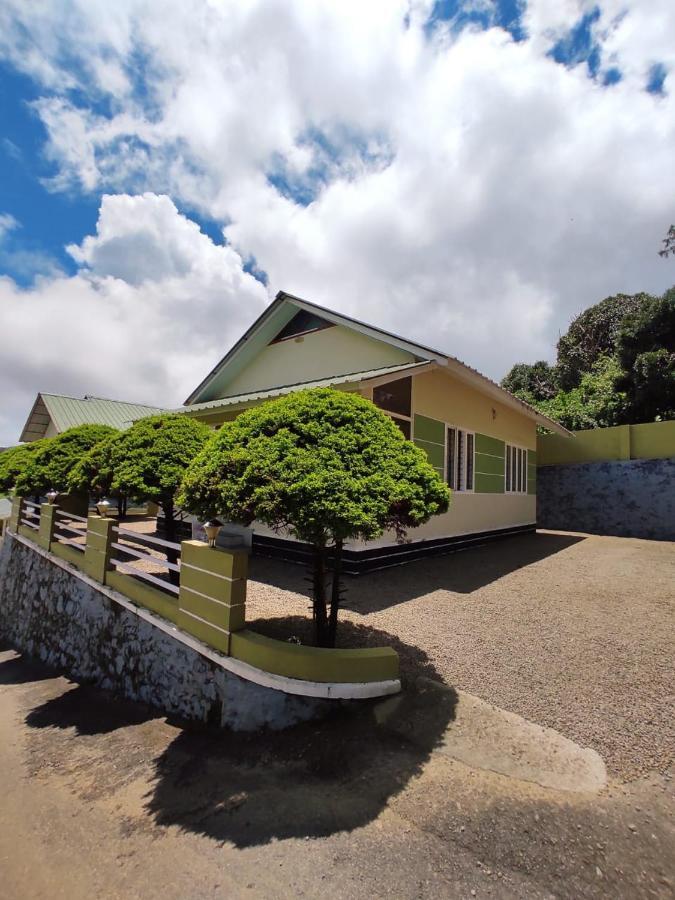 Green Palace Resort Vagamon Buitenkant foto